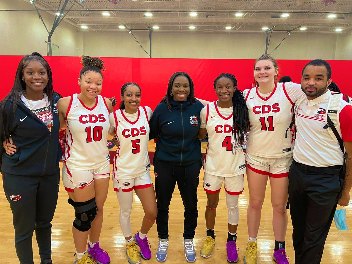 CoachJadeHarvey's tweet photo. The atmosphere tonight was unmatched ! Thank you seniors for everything you guys do for our program! I love you all so very much! You all are laying the foundation for what we hope to be a dynasty in the coming years ! Tonight was all about YOU ALL! https://t.co/zreie7vEpr