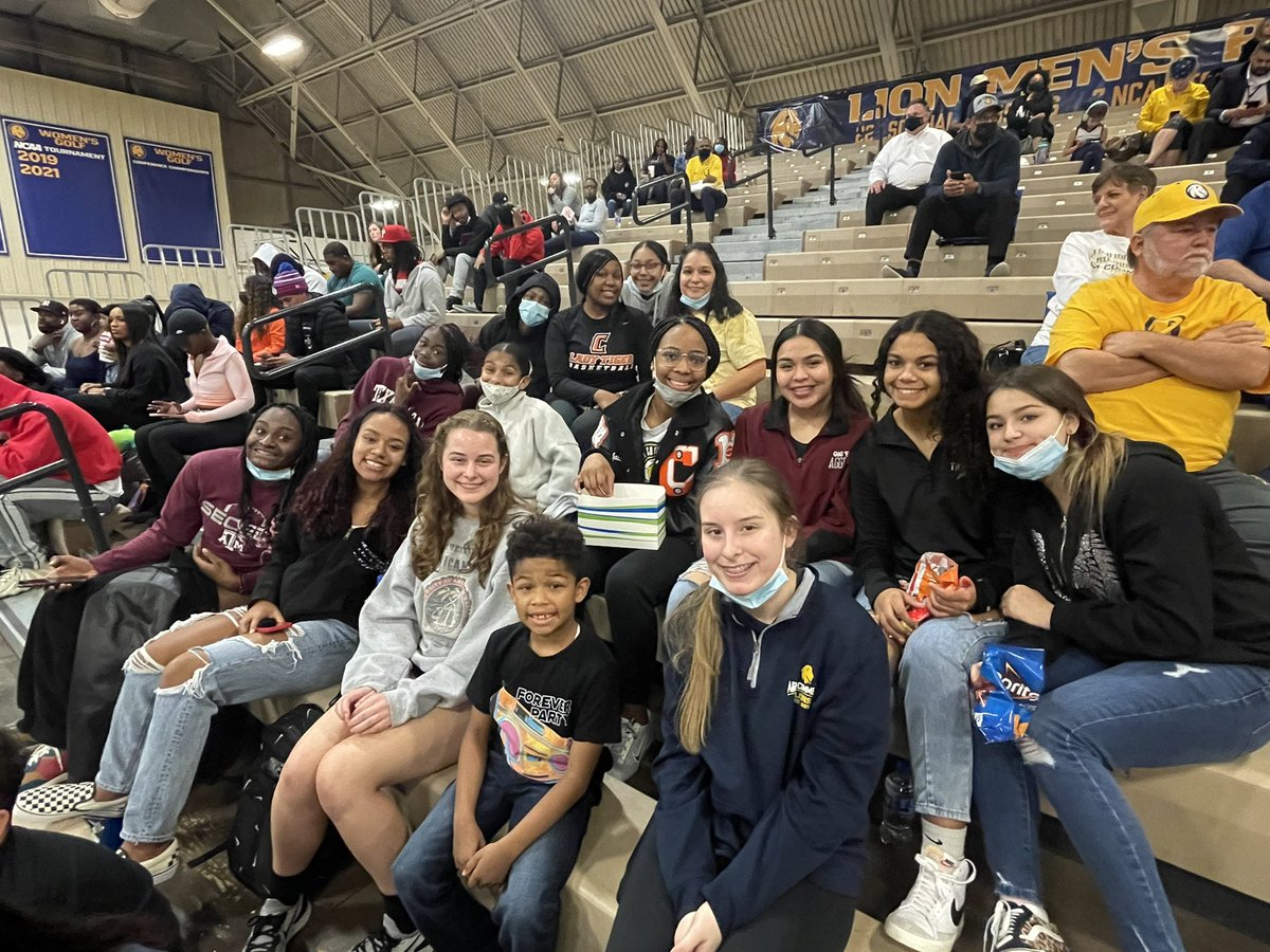 Congrats to <a href="/Lion_WBB/">East Texas A&M WBB</a> on their big win over Lubbock Christian! We were very excited to come support them before our big game tomorrow! #LionU #TigersNeverQuit #LWTWT