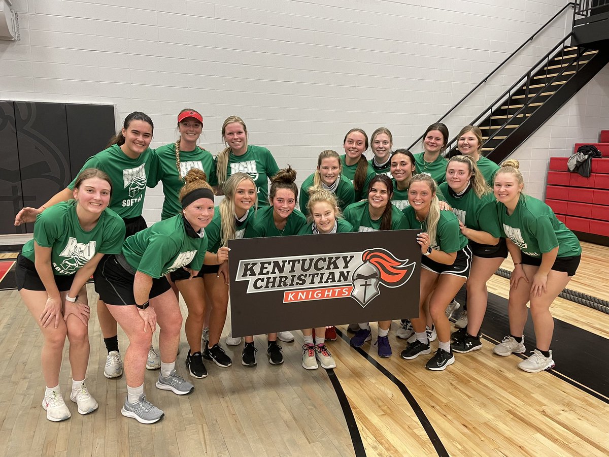 GoKnightsSB's tweet photo. KCU Softball this morning after a great conditioning segment with Coach Friday!! https://t.co/n4cGsFwG1z