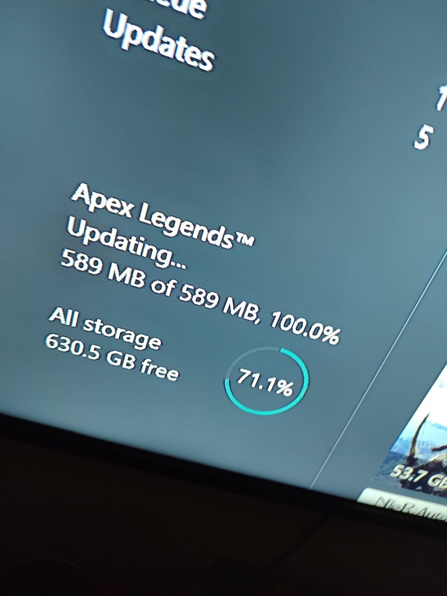 BMachine69's tweet photo. @XboxSupport this update was only supposed to be 137mb and won't finish, is there anything that will fix this? https://t.co/r7z8CeUy07