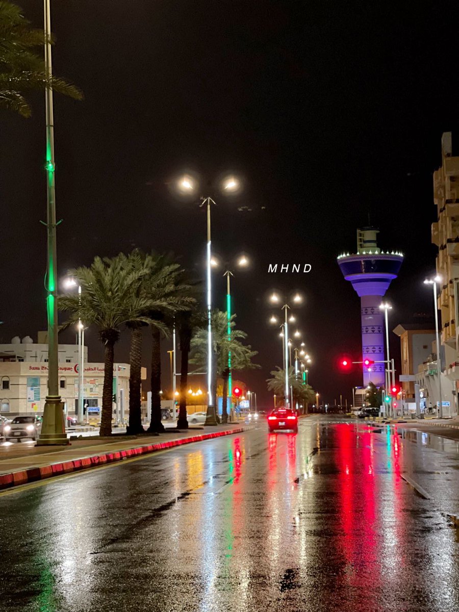 n2feen's tweet photo. ما يوصف ديرتي شعر و كلام ، 
يعجز التعبير عن وصفها وقت المطر ♥️ #��نبع_البحر #تصويري https://t.co/78APPjuZrl