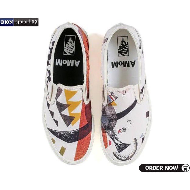 racunshoppe_'s tweet photo. Rekomendasi sepatu slip on kece ✨

A thread https://t.co/dV3LzoYmby