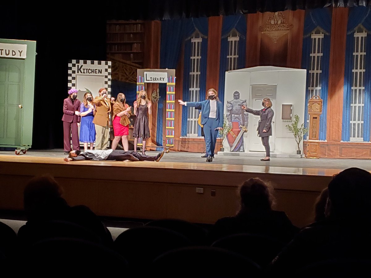 Mahopac Drama Club! Great show everyone!