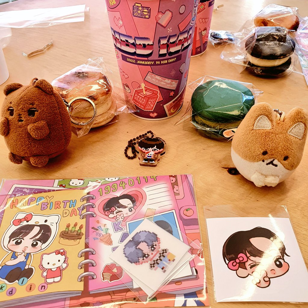 sebaekyeoll's tweet photo. Cafe Lynn @k88a14
This place is sooo cute and I'm a sucker for keychains, it's so cute 😍
#HBDKAI
#짱종인데이
#HappyKAIDay https://t.co/KC6QO2QGC7