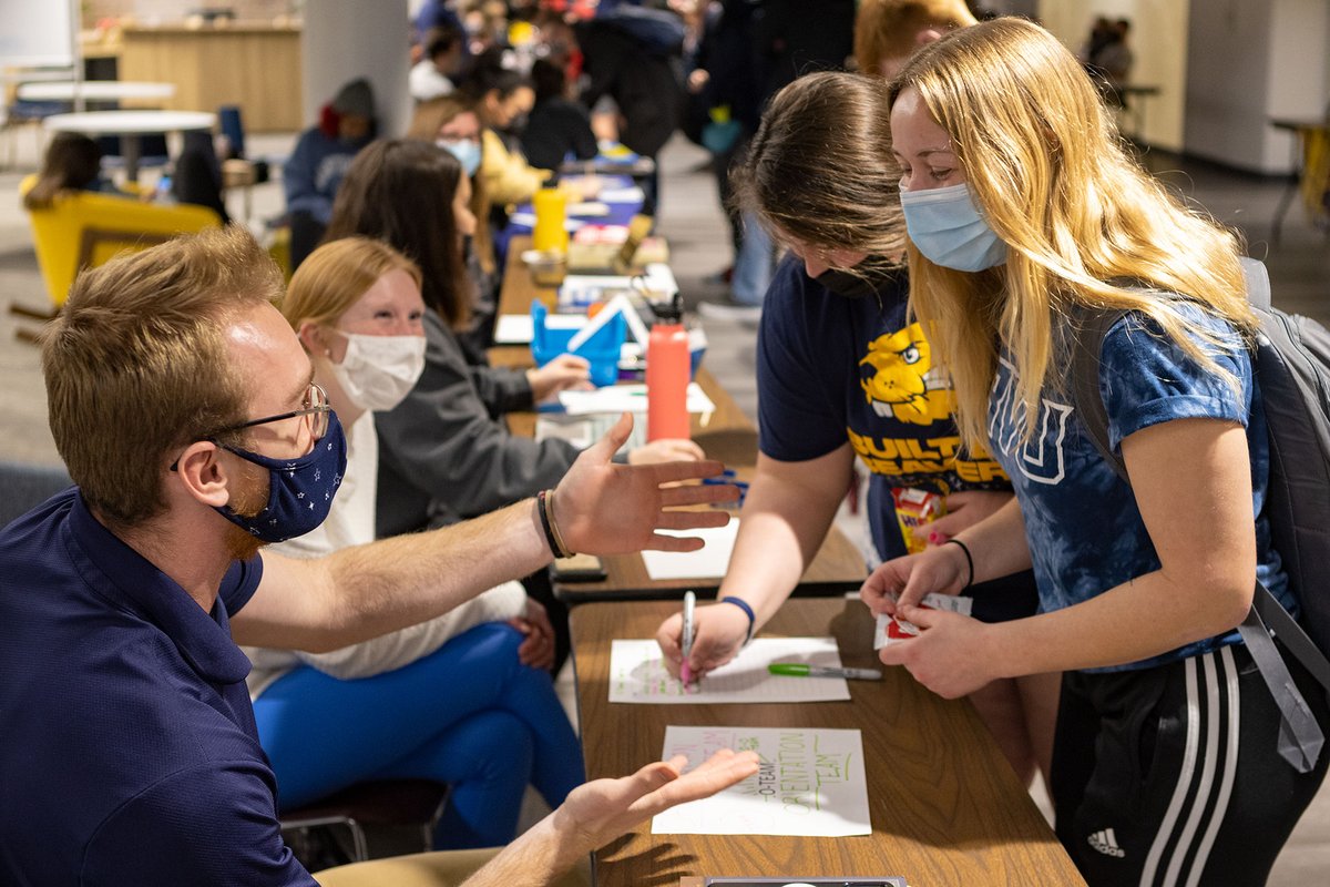 BuenaVistaUniv's tweet photo. The #BVU Spring Plunge! So many opportunities for Beavers to get involved and make a difference. #BeaversBuild https://t.co/iMfNPxpn0z