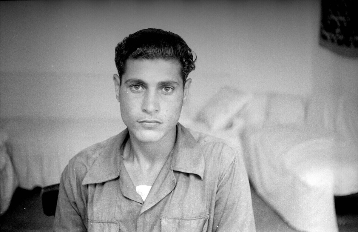 TateArtBot's tweet photo. Akram Zaatari, Anonymous. Madani’s parents’ home, the liwan, Saida, Lebanon, 1949-53. Hashem el Madani, 2007 https://t.co/V355Q0CKHV #museumarchive #akramzaatari https://t.co/i0NOWpNCzj