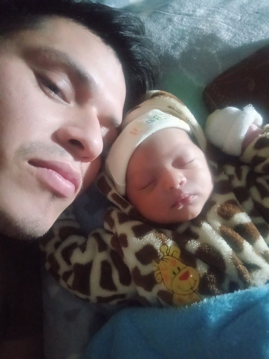 SOY PAPÁ DE ESTA BELLEZA 💚🦁