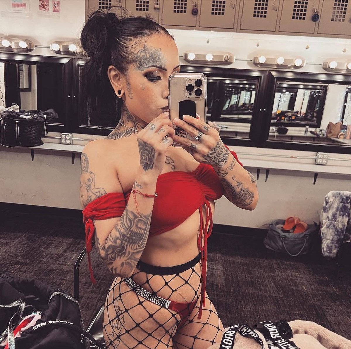 XExoticLounge's tweet photo. Thirsty Thursday and Venus sure does make us parched 🥵😮‍💨 #XMarksTheSpot #PDX #PortlandOregon #Portland 

Pictured: Venus @lilypdx36 https://t.co/AfJp52IfsK