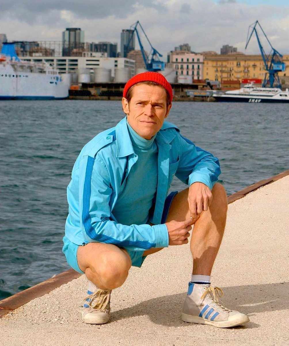 MANDANDARE's tweet image. ͏͏͏
*Becomes one with the DripFoe.

And, for some god damn reason, he became a human too.

What the shit—*
 ͏͏͏