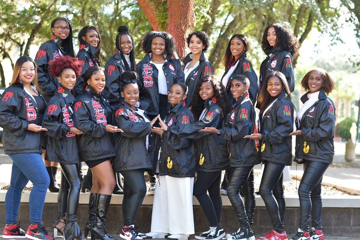 gaby_darb's tweet photo. Honoring the 22 in ‘22 ❤️
#firstfoundersday #J13 #AOML https://t.co/2Dx0N0m2T1