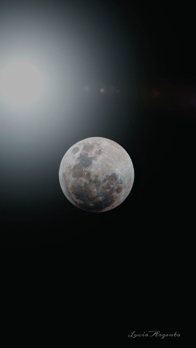 Siempre con la cámara apuntando al cielo 📸🌙