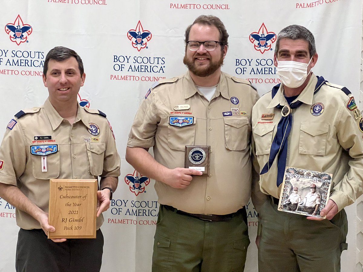 CubScoutPack109's tweet photo. Pack 109 has some great leaders as evidenced by awards received at the York District Banquet!

Rj Gimbl - Cubscouter of the Year 2021
Alec Surrett - District Award of Merit
Jon Antonucci - James E West Fellowship (in memory of his dad) https://t.co/8Y7pjgwbZ2