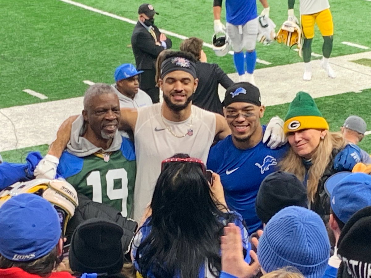 RuckerDoug's tweet photo. @Lions @amonra_stbrown Detroit vs. Green Bay 1/09/22 https://t.co/2fK6mh873x