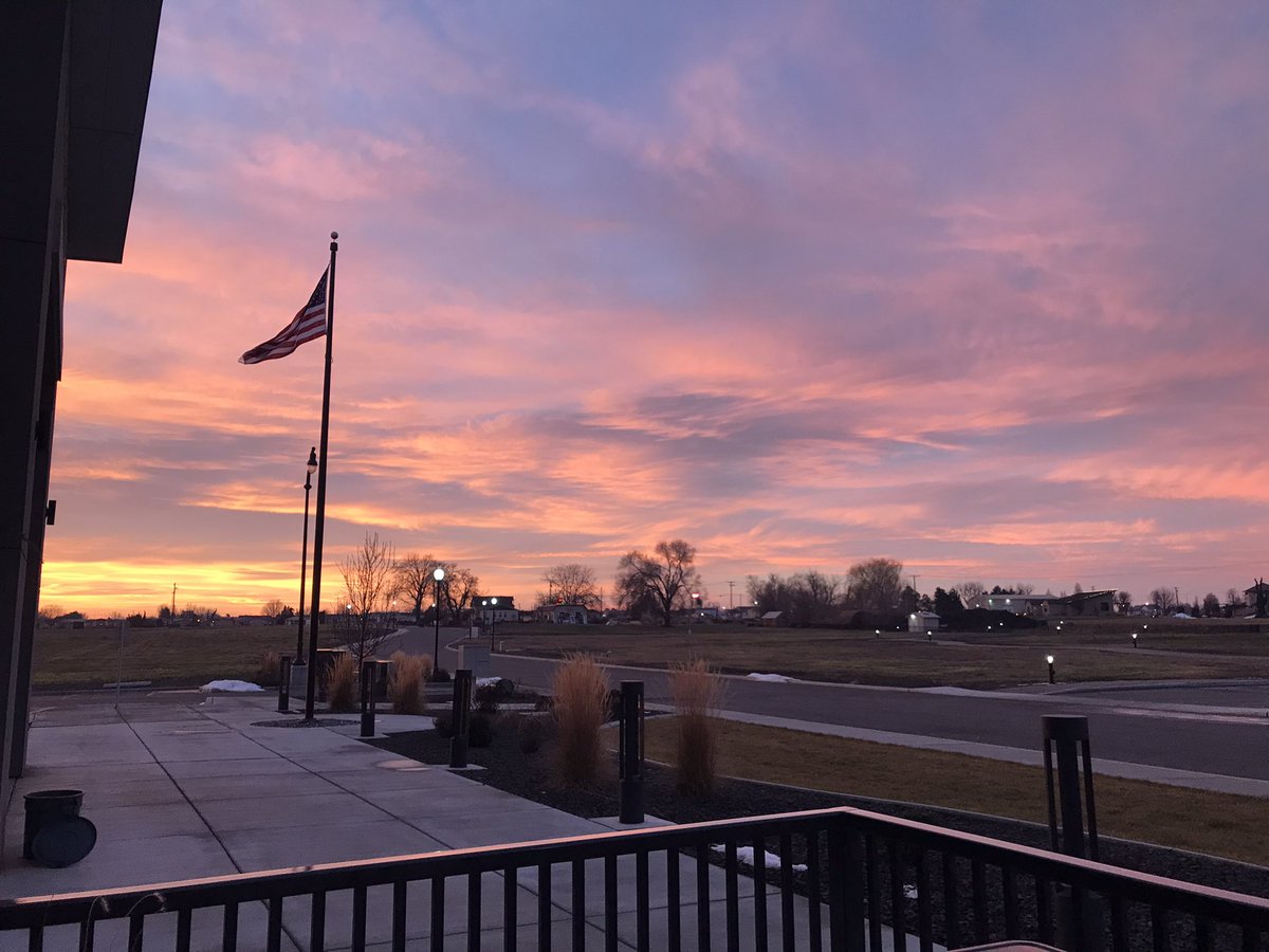 It’s been a hard start to winter, but we were graced with a beautiful sunset last night!