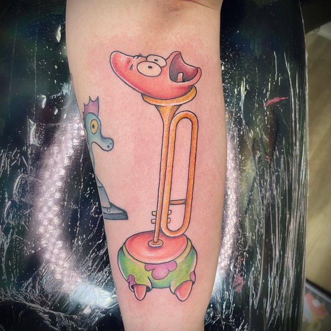 19 Meaningless Tattoos That Are Funny, Original, And Just Plain Cool