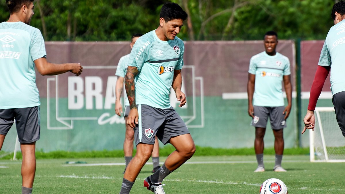 FluminenseFC's tweet photo. Hoje foi dia de fazer o L no CT Carlos Castilho! Primeiro dia de muito trabalho do nosso novo atacante @Germancanoofi! Vamos juntos, Guerreiro! #eLeChegou 🇭🇺

📸: Mailson Santana/FFC https://t.co/gtuL9v48K2