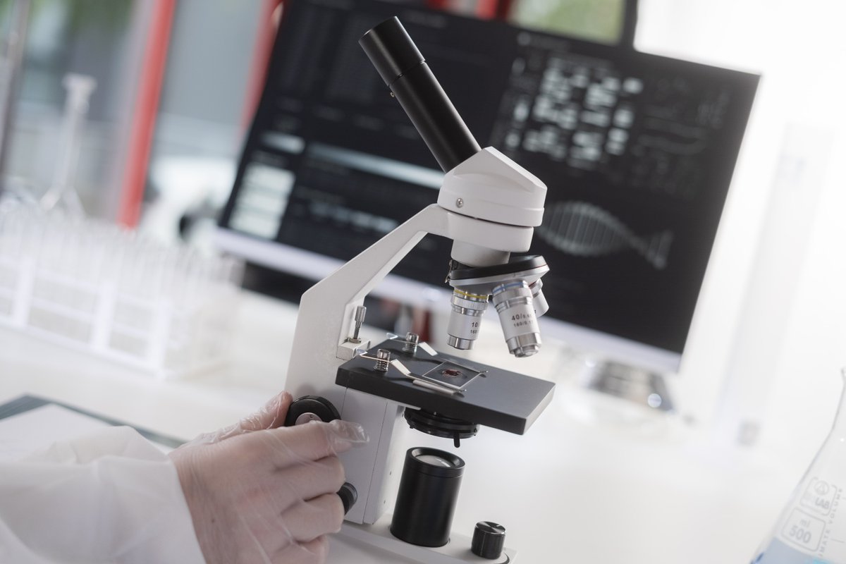 BloodExperts's tweet photo. Only 2 1/2 more weeks remain to apply for the Lindsley F. Kimball Research Institute Summer Undergraduate Research Program! Find out more here and apply here -> https://t.co/yYqaKoAdzj https://t.co/XXguswdWNj