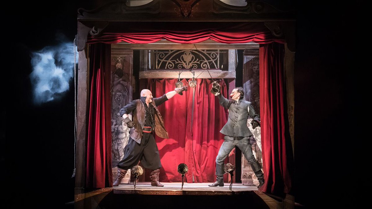 Excellent de découvrir Fracasse au théâtre du Jeu de Paume (<a href="/Les_Theatres/">Les Théâtres</a>) ce soir. Mise en scène de @JCHembert inventive et riche, interprétations habitées et énergiques pour une pièce qui joue avec le classique et la modernité, le rire et l’héroïsme, le texte et la scène.