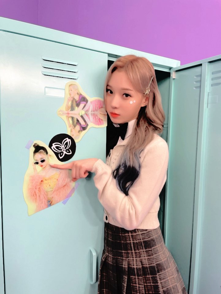 aespectwt's tweet image. Mostrándoles un poco más de lo que se viene en nuestros próximos videítos (de los cuales deben estar pendientes), llegó la hora de unirse al #𝗦UICIDE𝗦QUAD𝗦𝗣 y gozar como es costumbre de tremendas canciones que nos regalan las chicas.

——  𝓜aster 𝓚ey 🗝️♡  #𝐀𝕄𝔸ℕ𝔼  !