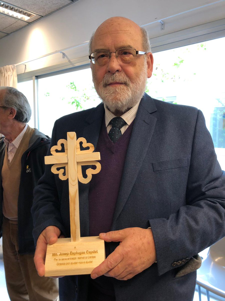 IgnasiMiranda's tweet photo. Us esperem avui #14Gener 13.33h a l'espai #ElMirall 783 AM amb Josep Esplugas #Ecumenisme @BisbatTerrassa, Noemí Cortés #EsglésiaEvangèlica, Joan García #EsglésiaOrtodoxa i @peiosan @santaanna: també actualitat i cançó 'Senyor, pots moure muntanyes':
https://t.co/UoRFDxWJdv https://t.co/Kl01pRhKKC