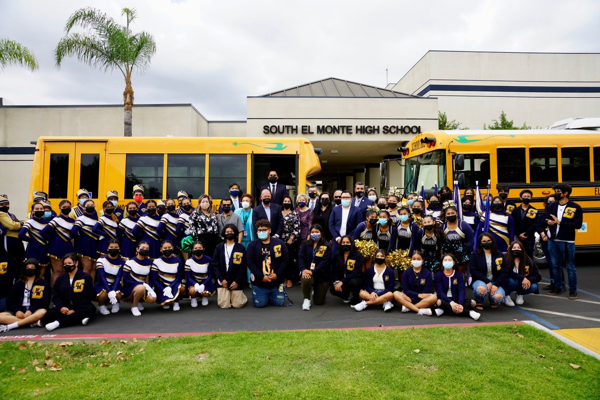 mslianeran's tweet photo. Funds to support 100+ existing community-based equity projects like @CACleanMobility, Sustainable Transportation Equity Project &amp; Clean Mobility in Schools, expand clean transportation options, ⬇️ #VMTs &amp; increase access to #zeroemission mobility in low-income communities. https://t.co/sKHWiSpG4N