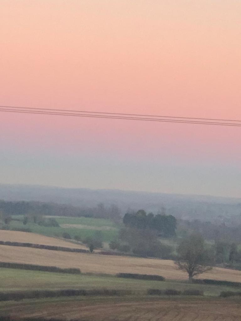 MPDUG's tweet photo. Beautiful wintery Warwickshire. Pictures by my 11 year old nipper on our Dad and Daughter walk and talk. I'm a lucky man. https://t.co/eQD54kPhzk