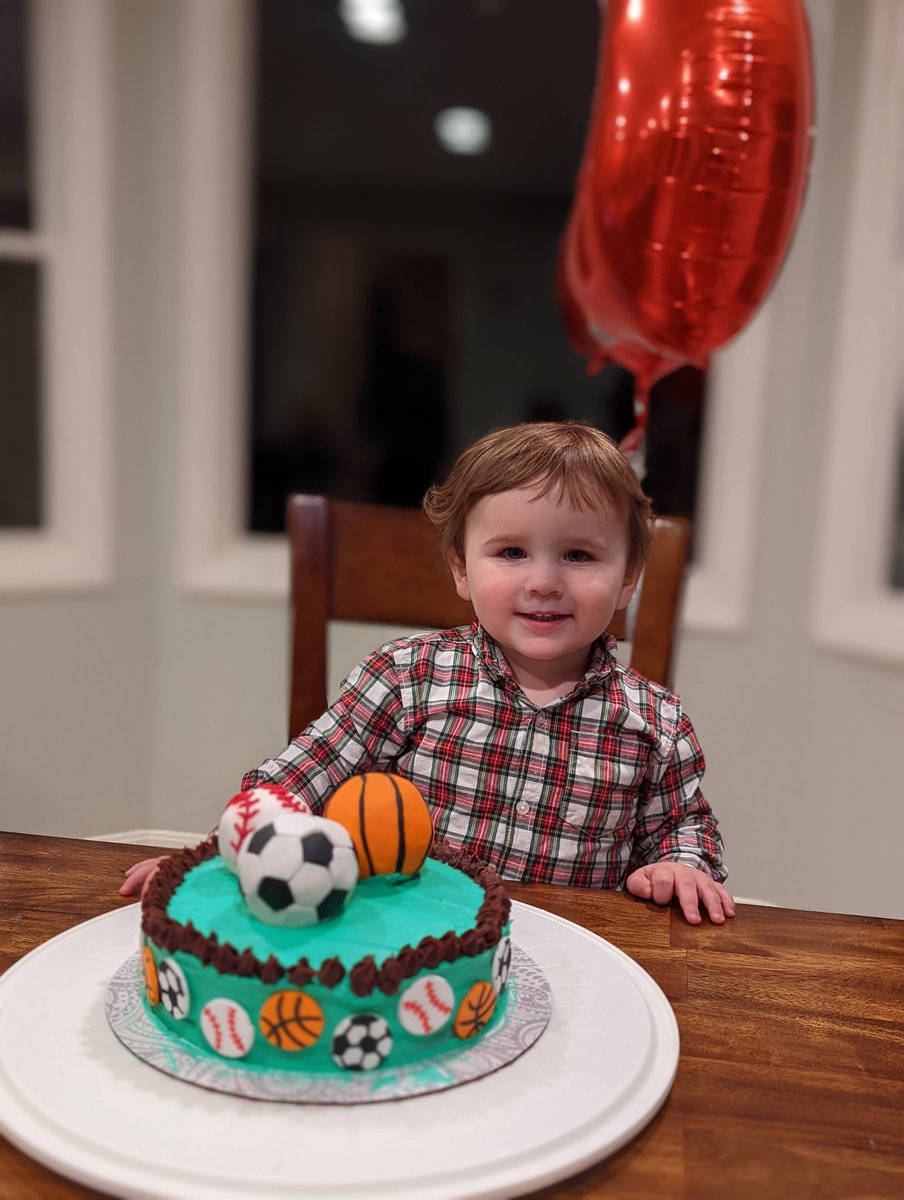 Cphair16's tweet photo. Happy 2nd birthday to this little guy! @rphair13 https://t.co/gBvmnSeTKo