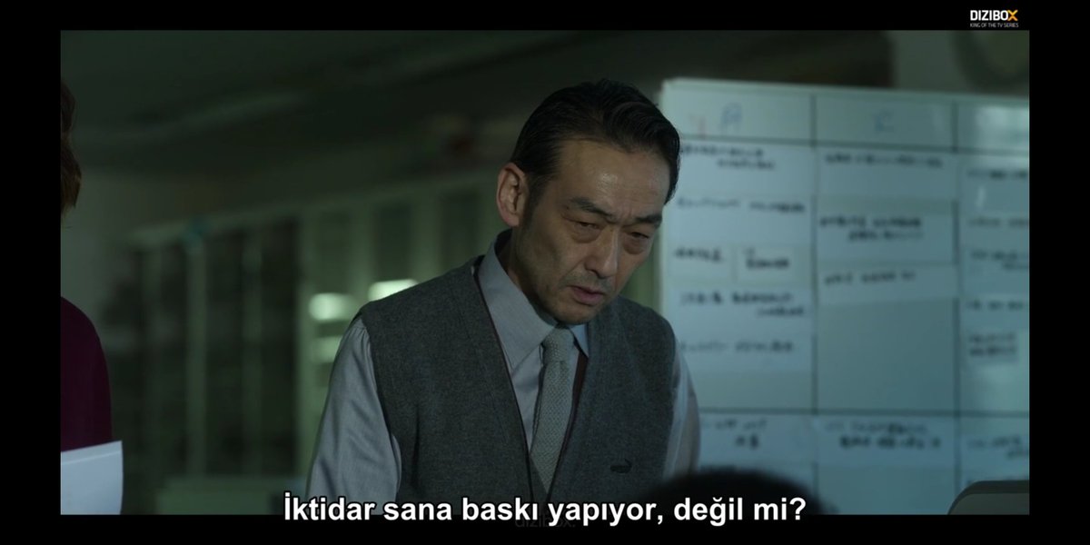 gug_oegeojuja's tweet photo. İktidar hiçbir şeye izin vermezken zor biraz 🙄🤯😬
#ShinbunKisha
#NewspaperReporter
#TheJournalist
#YokohamaRyusei
#YonekuraRyoko https://t.co/2Q6IdSvfNx