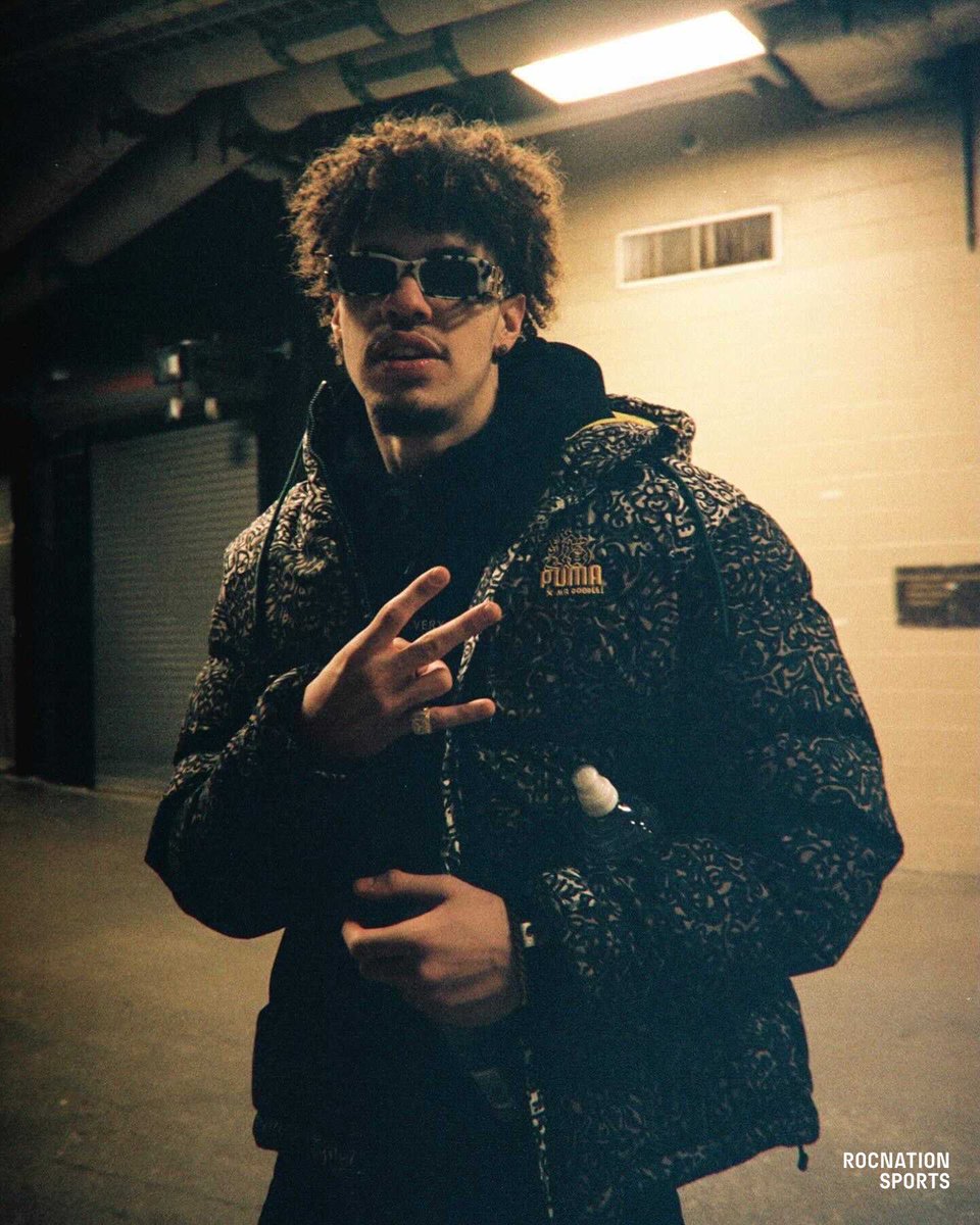 RocNationSports's tweet photo. 🛸🕺🏽💕

RETWEET to vote @MELOD1P into the #NBAAllStar Game https://t.co/8oJoWeoTlW