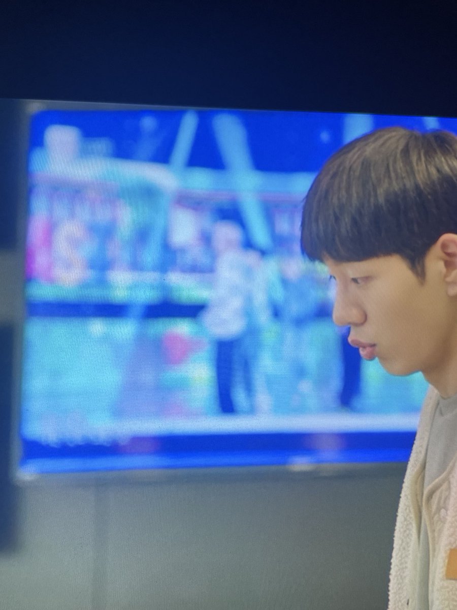 ElastBrazil's tweet photo. - esse é um Drama que está bem famoso na Coreia, e segundo WonHyuk, todos os membros o assistem. Na hora do ocorrido, todos foram comentar no FanCafe
#엘라스트 #ELAST #투라이 #ToLie #OurBelovedSummer https://t.co/zEkOxl2jUm