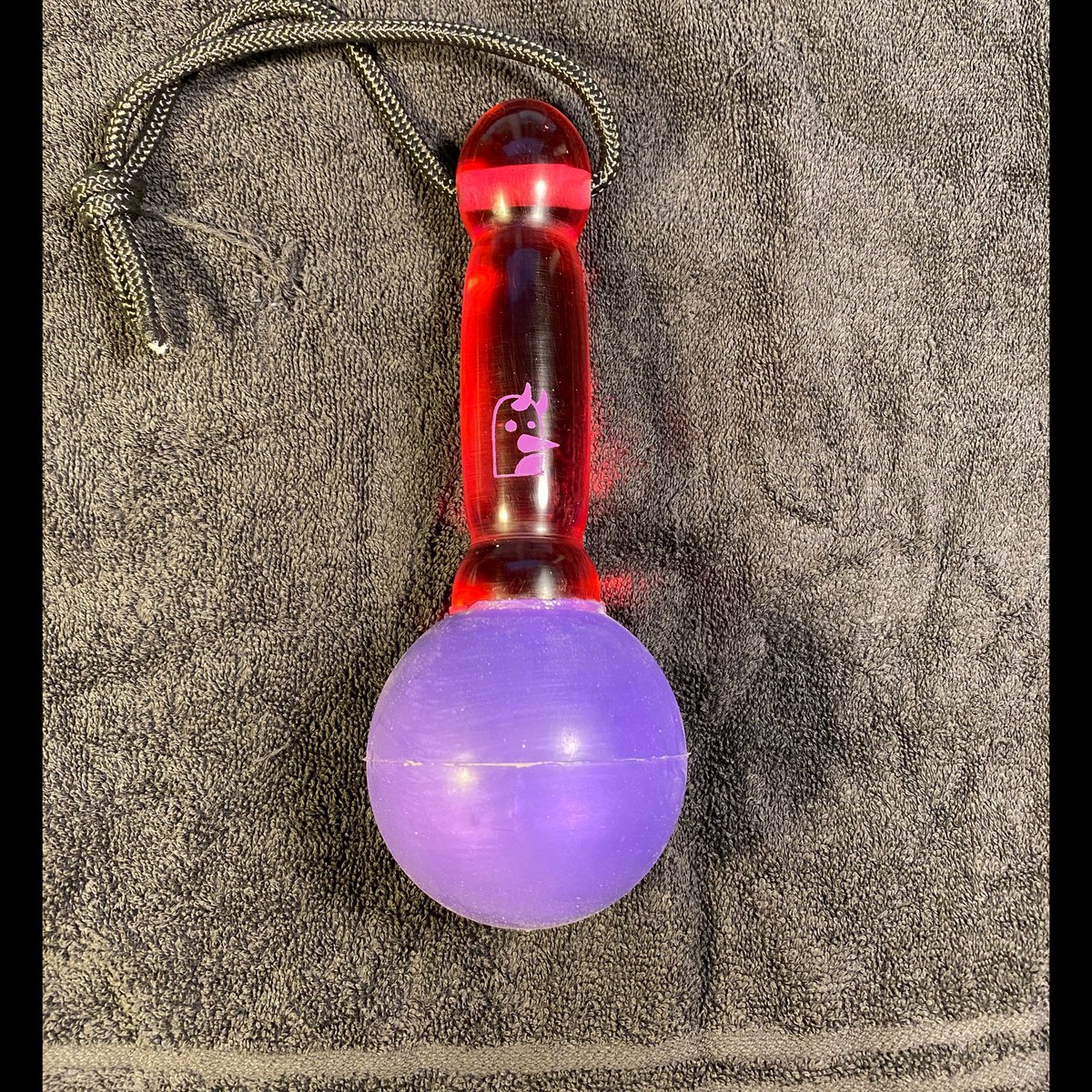 penguinafterdrk's tweet photo. We call this the Mic Drop. Resin handle with a 3” silicone ball. You will not believe how absurdly thuddy this toy is! Mrs Penguin gives it 5 kawaii stars.
.
.
.
#penguinafterdark #handmadekink #ddlgcommunity https://t.co/F7KqCAx9cF