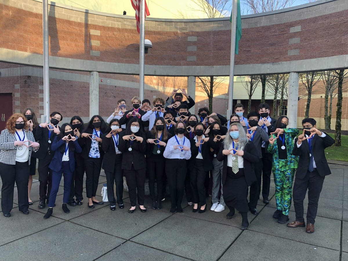 JHSDECA1's tweet photo. Over 800 kids in 30 events at #WADECA Area 2 competition. Jackson DECA sending 30 kids to State, 3- 1st place finishers, and next year's Area President. Today was a good day. @EPS_CteChoice @EverettSchools https://t.co/kRd3I1REab