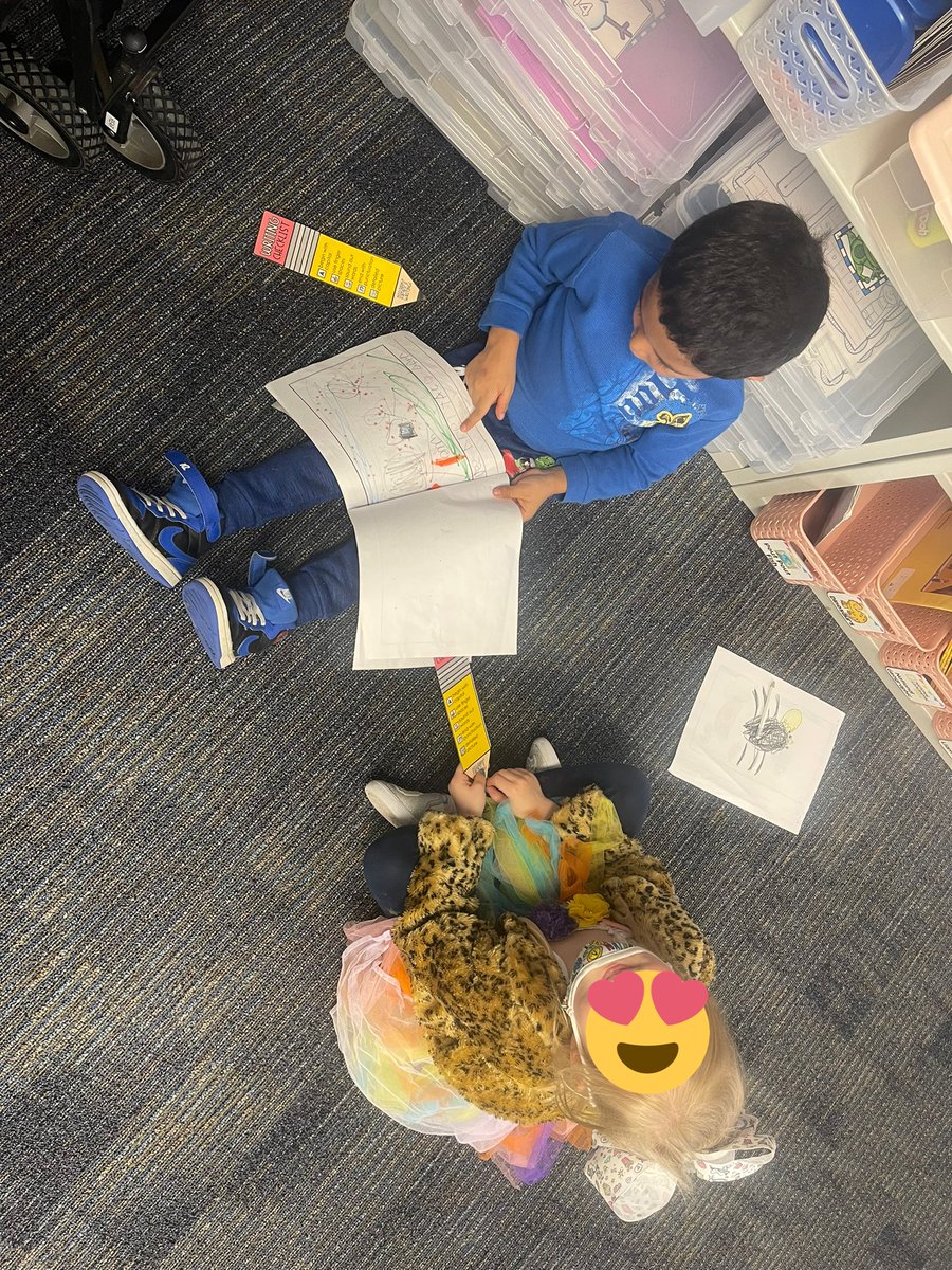SarahKate6237's tweet photo. We loved celebrating our growth today in kinder. We are super readers and writers! #growinglieders https://t.co/N10prOlaYl