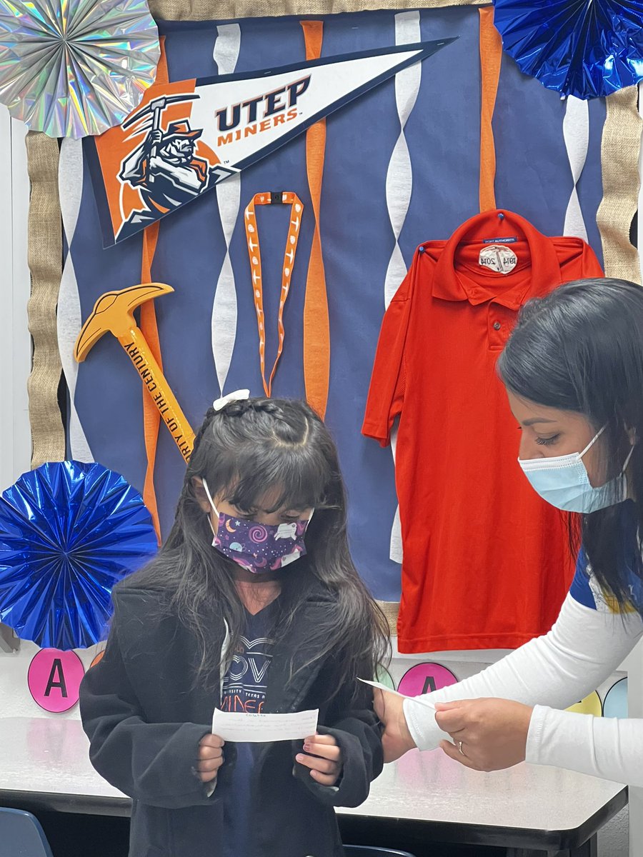 APena_LCES's tweet photo. Highlighting @UTEP during College Corner on announcements today. Picks Up! #AVID_LCE @YAlvarez_LCES @PFigueroa_LCES https://t.co/trVN4JX7ii
