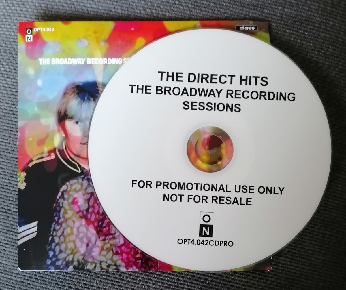 TheyCallMeRobbo's tweet photo. Very pleased to receive this from Colin Swan #directhits https://t.co/4n9fzgQBut