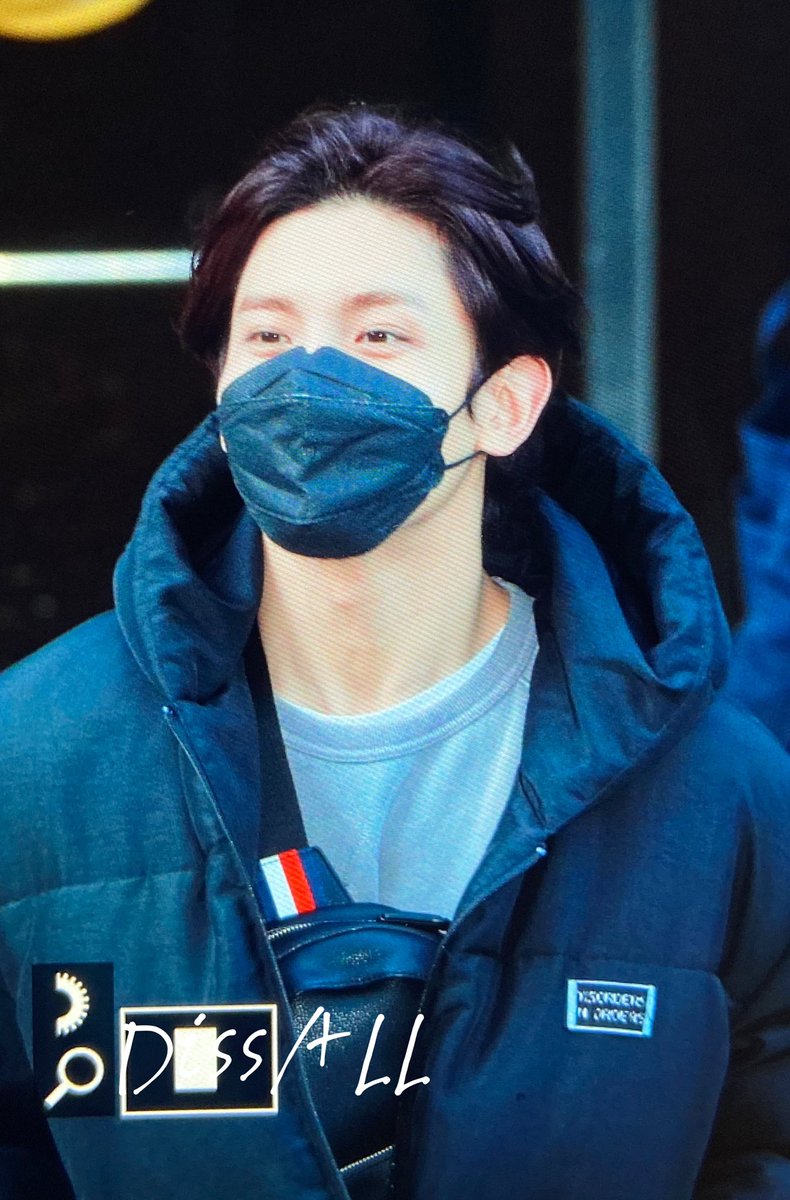 220114 뮤직뱅크 퇴근 preview 🥰

 #최강창민 Devil #심창민  #동방신기 #东方神起 #東方神起 #tvxq #tv2xq #changmin #チャンミン #wearet