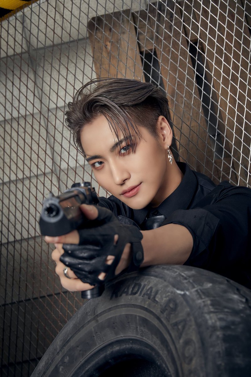 MoroccoAteez's tweet photo. [🪐📷] Campus Life : School of Security (경호 학과) - Seong Hwa https://t.co/fAARluw7aJ