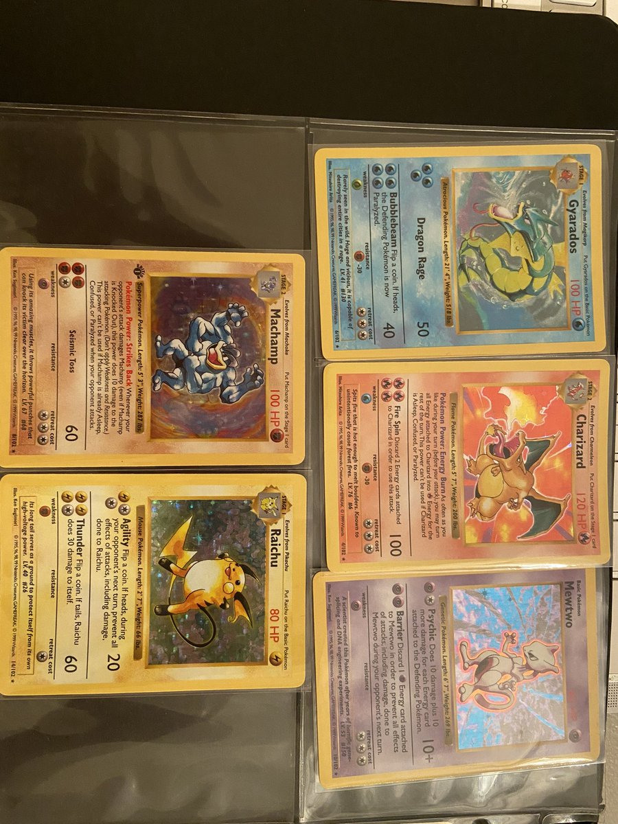 Jihoz.ron tweet media