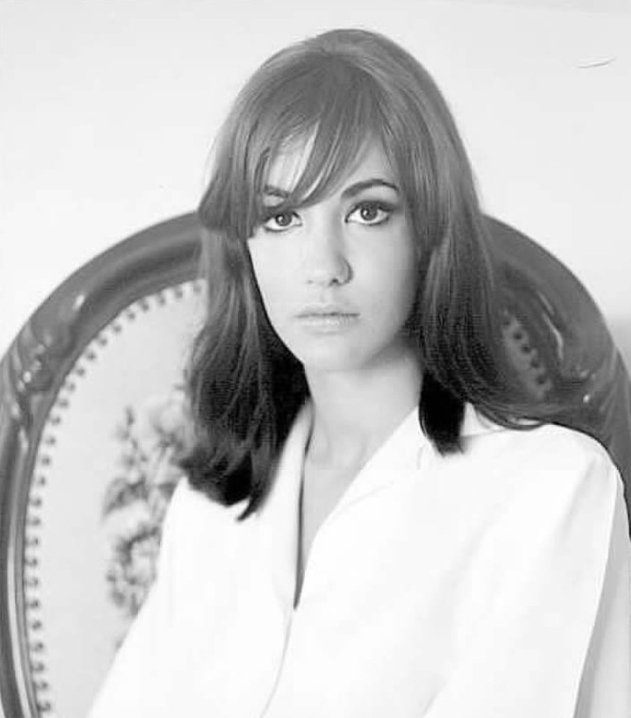 Jess Walton on Twitter: “I don’t remember exactly how old I was in this