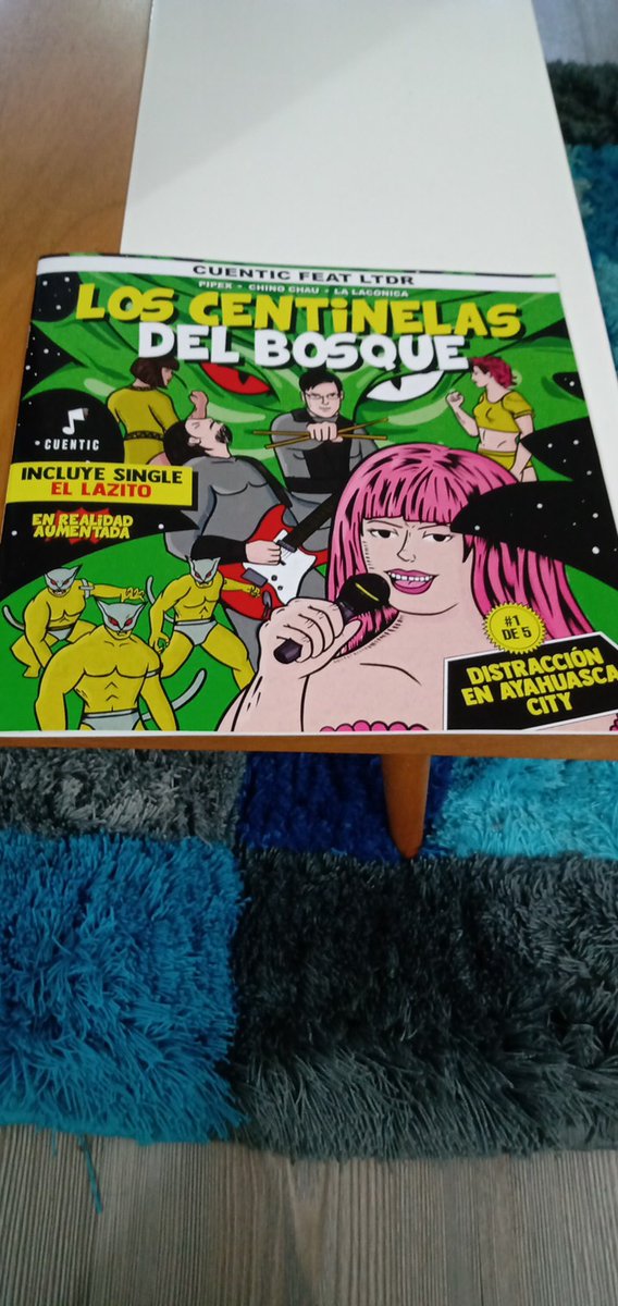 RolaBambuquera's tweet photo. Una genialidad, muy divertida. Ésta es la nueva producción de @LosTerapeutas  .

Regalos que nos llegan desde Lima, gracias a mis queridos @ChinoChau y @GiovanniParraH 

https://t.co/Q9KA3JXnSW 
#ElLazito
#AyahuascaCity 
#Cuentic https://t.co/fP8j3q0iP7