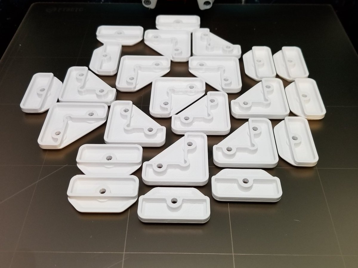 Ben3DPrint's tweet photo. Panel mounting parts for the Voron V2.4 printed parts set in white ASA!
These were printed in #Polymaker PolyLite ASA filament.
#3DPrinting #3DPrinter #3DPrint #Voron #VoronDesign #CoreXY #DIY #3dprinterprojects #functionalprint https://t.co/qX13M3O5bf