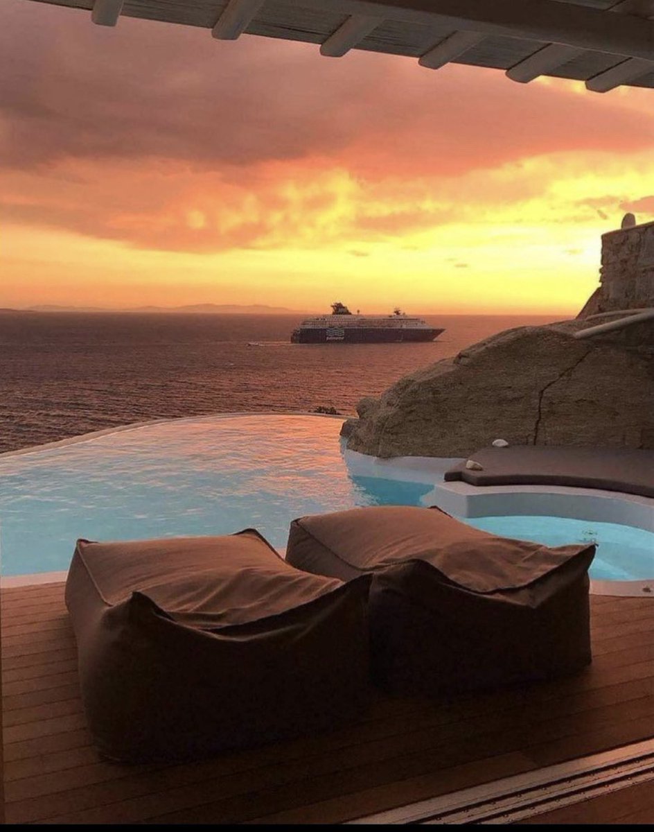 hassan_j92's tweet image. This is the level of relaxation i need