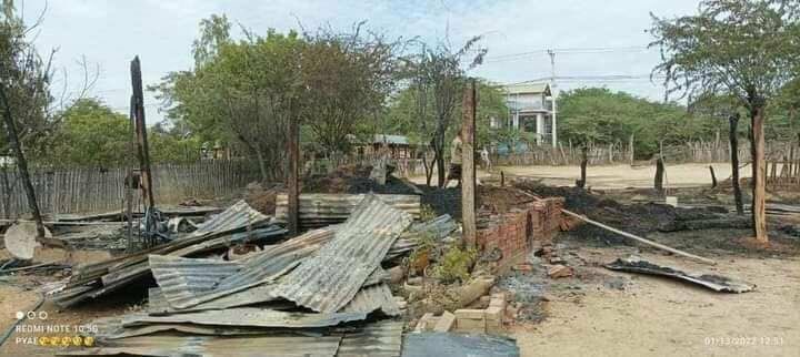 #MyanmarMilitaryTerrorists set ablaze to 13 residential properties whose owners are mostly CDM staffs in SawlalO village, #Myaung Tsp, #Sagaing Division yesterday, according to the locals. #WarCrimesOfJunta  #2022Jan14Coup  #WhatsHappeningInMyanmar