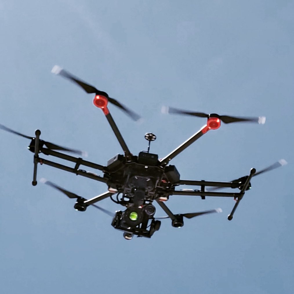 LasenInc's tweet photo. The 🤖 are coming for your gas #pipeline leaks. Our low altitude #UAV units will hunt down renegade gas leaks anywhere, anytime.

#letsgofindit 🤝

#methanehunt #laserguided #LiDAR #drone #dji #infrared #oilandgas #robotics #robotinvasion #STEM #engineeringlife #haiexpo22 https://t.co/ycCUPGHYEG