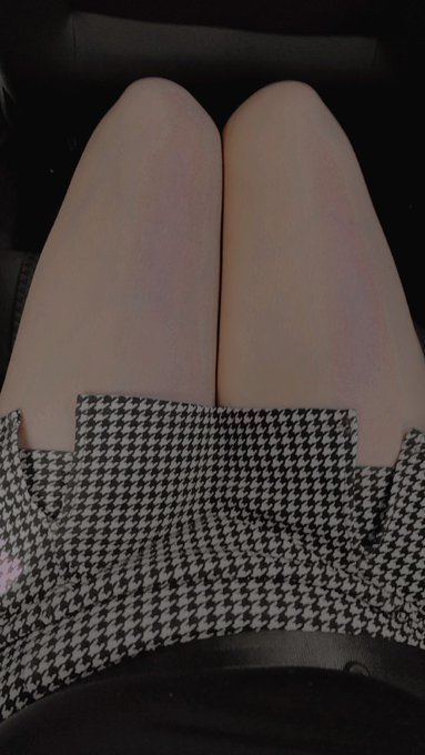 Amo lo que hago. UwU https://t.co/g6rts8AJPw<a href="/tag/sorteo"class="tags"><span>#sorteo</span></a>