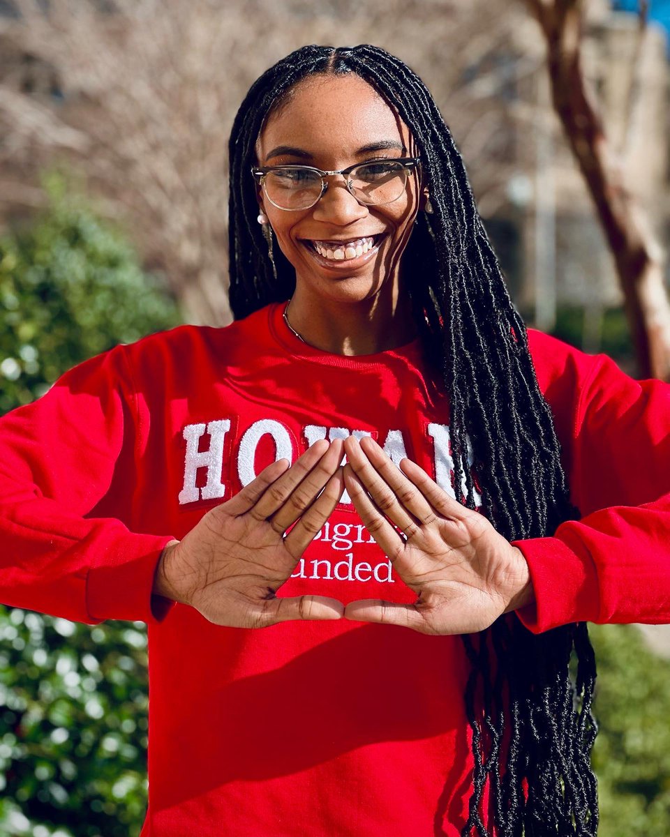 jaz_oncampus's tweet photo. Here’s to 109 Years of Sisterhood, Scholarship, Service, &amp; Social Action https://t.co/rI7zIA4vvN