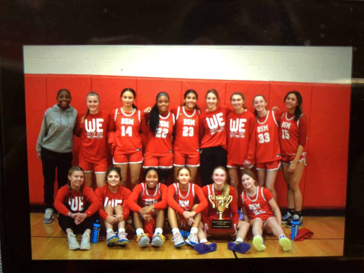 BSM takes on St. Louis Park tomorrow in the Haben Center. JV is at 5:30 p.m. and Varsity is at 7:00 p.m. Please come and cheer on your Red Knights!