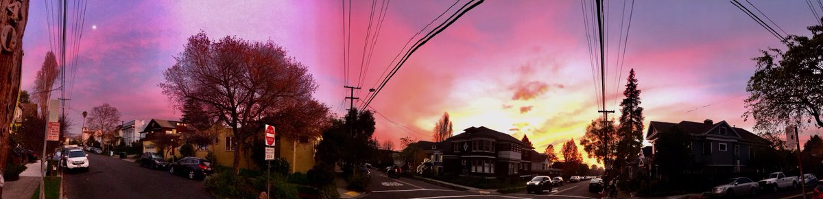 seanyodarouse's tweet photo. Just some photos of this evening’s #BeautifulBerkeley #sunset #SFBayArea #BayAreaWx #SFBayAreaWx https://t.co/z4I3uz54VI