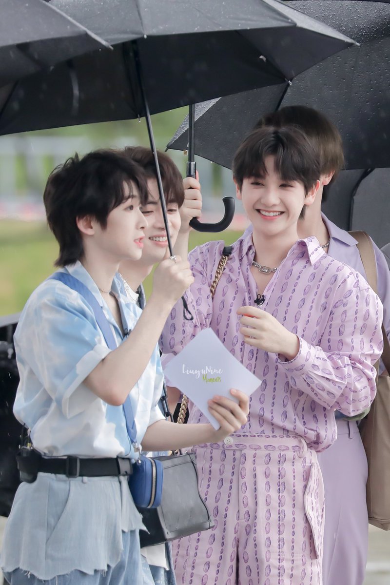 LiuyuNine's tweet photo. 👀☔️

❌ᴘʟs ᴅᴏɴᴛ ʀᴇᴜᴘʟᴏᴀᴅ﹠ᴄᴜᴛ ᴄʀᴇᴅɪᴛ❌

#หลิวอวี่นาย #liuyunine https://t.co/97zfr6JHns