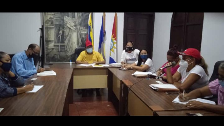 Mesas de trabajo #02 Comisión Permanente de Ejidos junto al personal de <a href="/AlcaldBruzual/">prensalcaldiaBruzual</a> atendieron solicitud de representantes del sector Riberas de Cuamaripa II Santa Barbara y UBCH
#LegislamosParaTi 
<a href="/JLeonYara/">JULIO LEÓN</a>
@CleyOficial2021